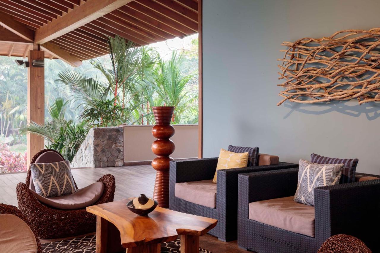 Indura Beach & Golf Resort Curio Collection By Hilton Tela Exterior foto